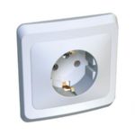 Розетка Schneider electric ЭТЮД pc16-003b